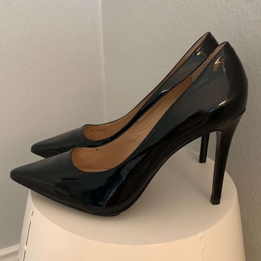 Pour LaVictoire Black Patent Pump 8 1/2